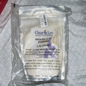 clay powder for face masks